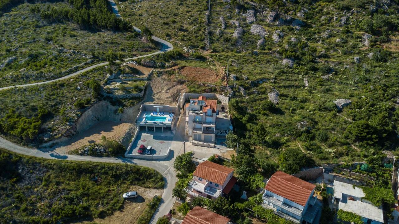Apartments Pusic Omiš Exteriér fotografie