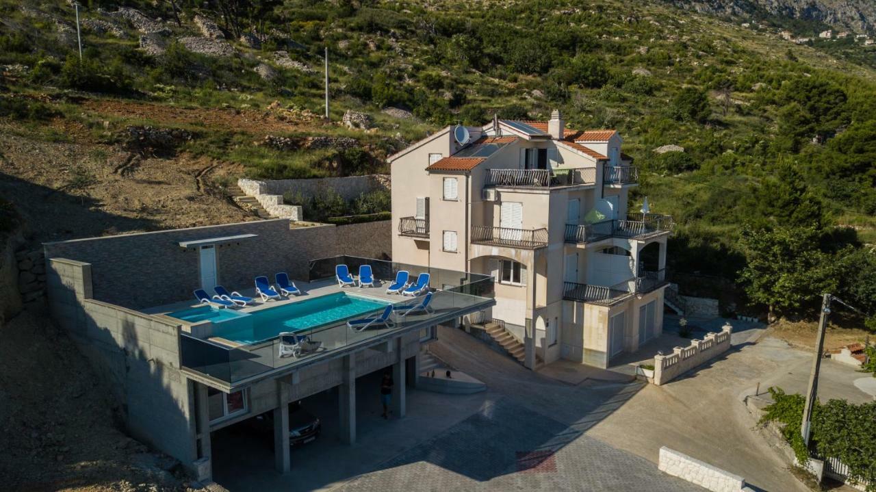 Apartments Pusic Omiš Exteriér fotografie