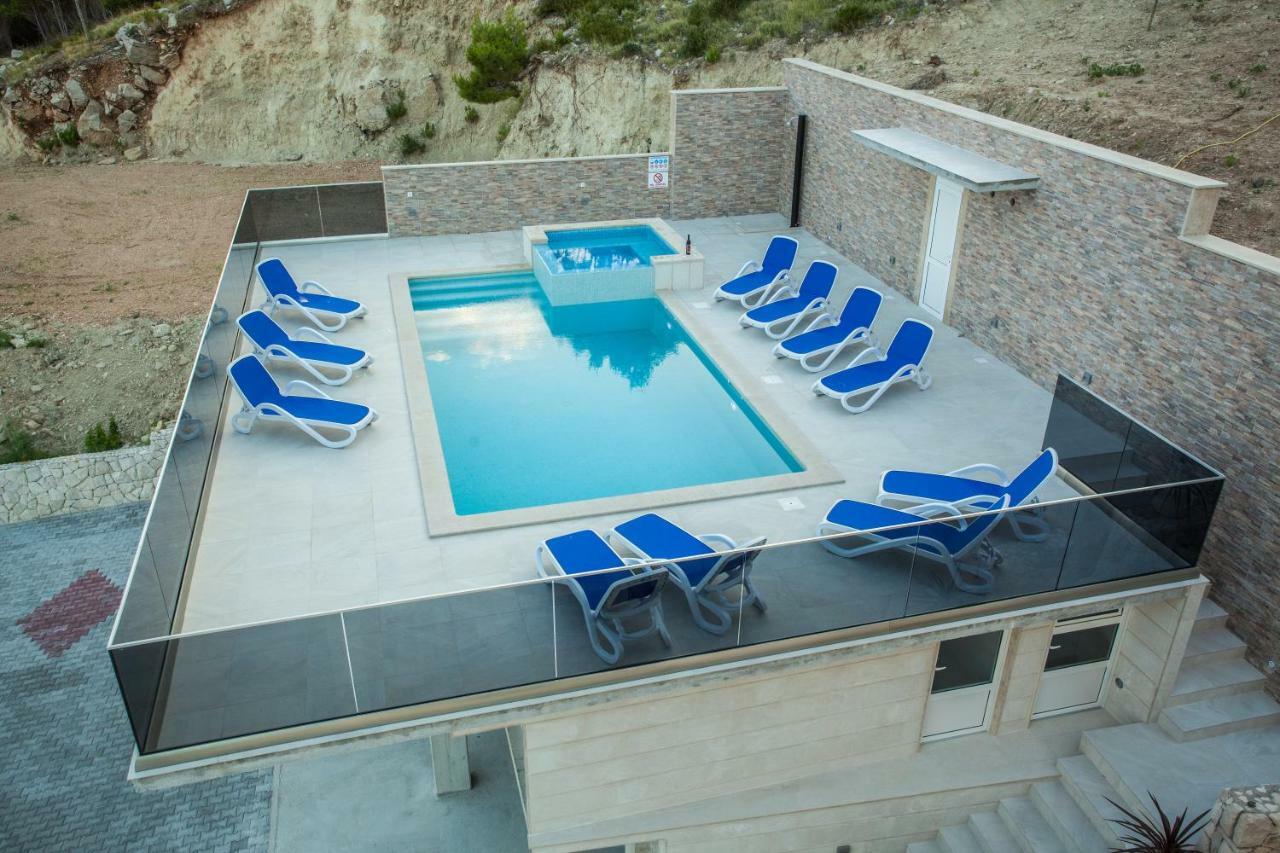 Apartments Pusic Omiš Exteriér fotografie